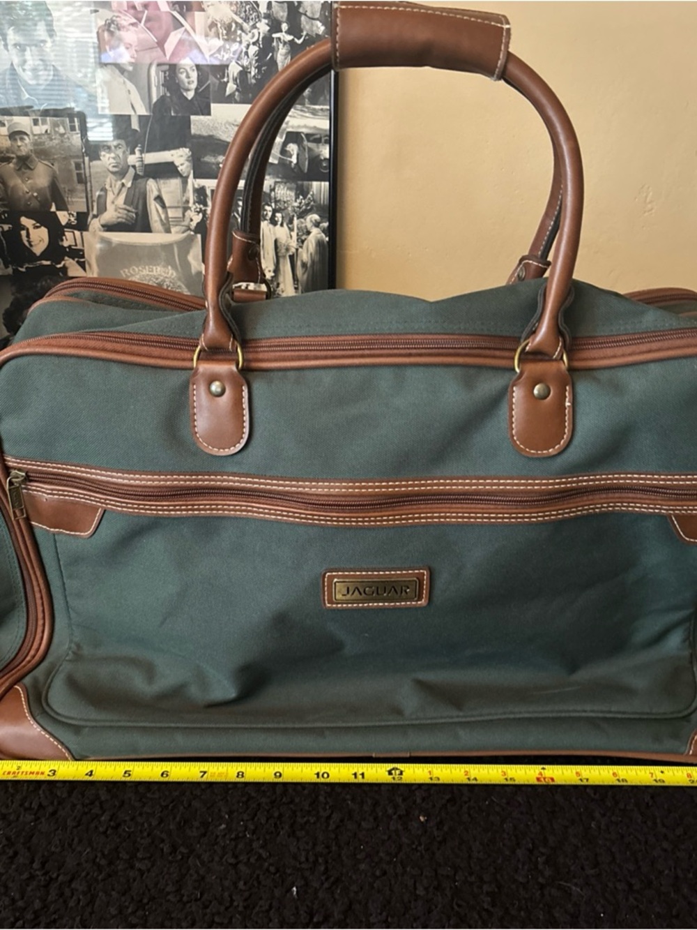 Jaguar Olive Green Duffel Bag with Brown Leather Trim - Picture 3 of 12